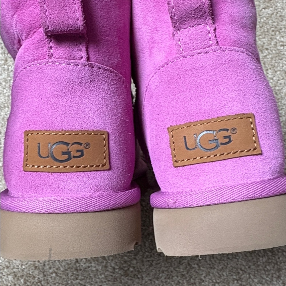 Ugg Classic Mini - image 6